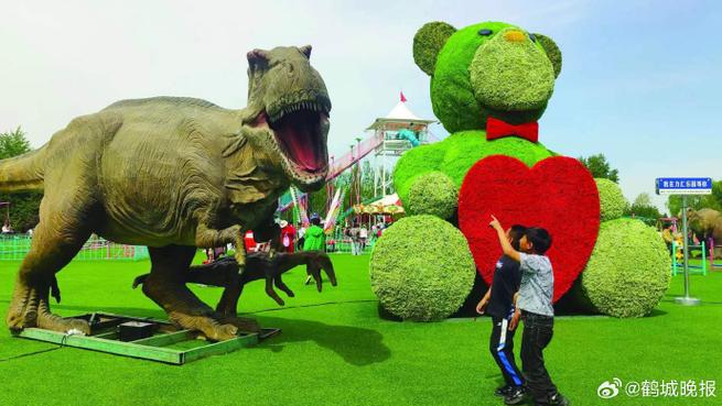 齐齐哈尔:力汇乐园多彩活动迎旅发